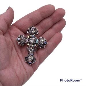 Sparkling Cross Brooch and / or Pendant for your favorite necklace!